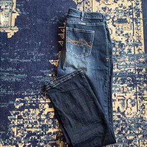 Cowgirl Tuff Jeans Down n’ Dirty